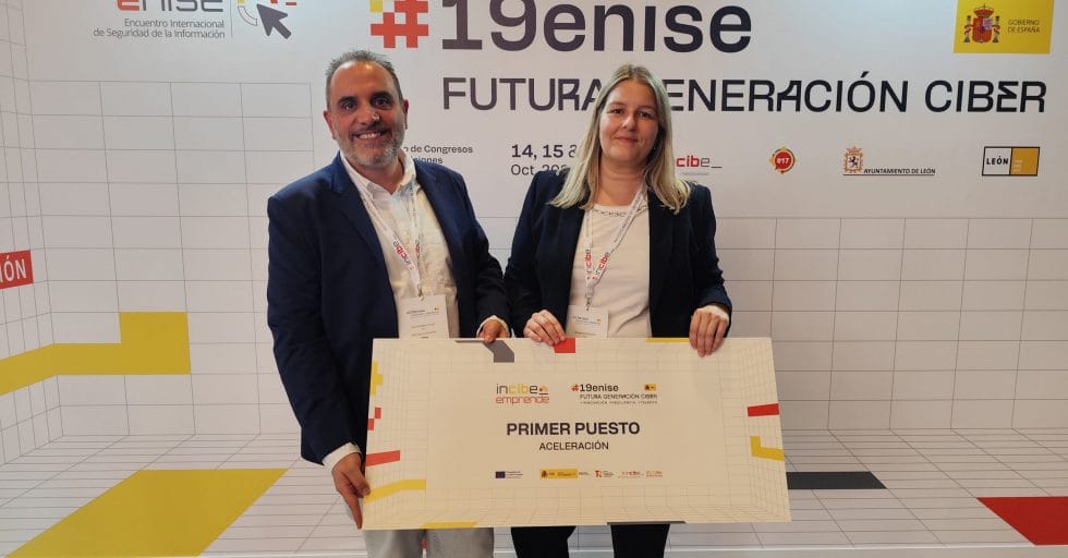 Splitchain_ganador_19ENISE